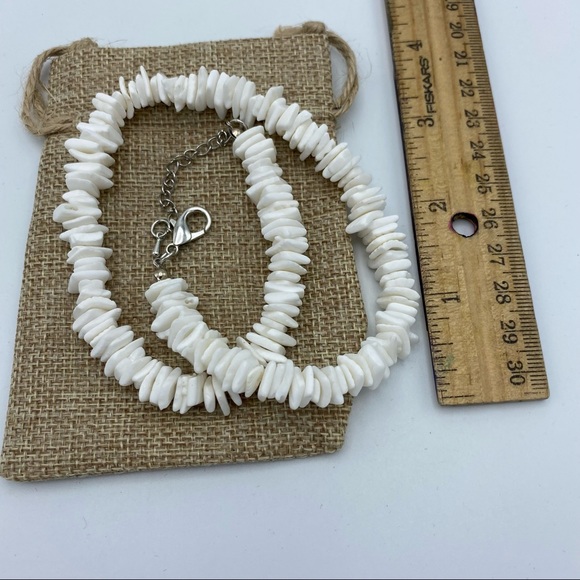 FREE w/Purchase NWT Puka Clam Chip Seashell Boho Beachy Choker Necklace - Picture 4 of 7